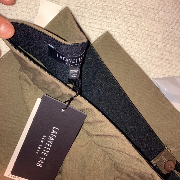 LAFAYETTE 148 NEW YORK NOUGAT PANTS SIZE 22W